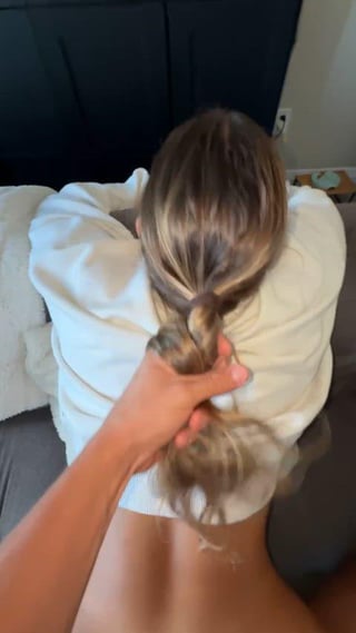 when he grabs my ponytail 🤤