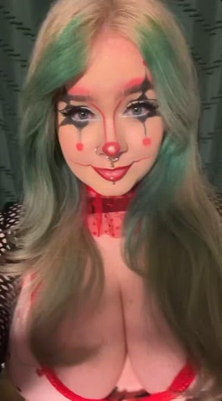 Breed a goth slut