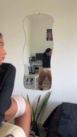 Wanna stretch my tight pussy?