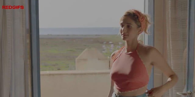 Linda Caridi – Supersex (2024)