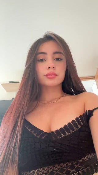 Boobs out, mood on