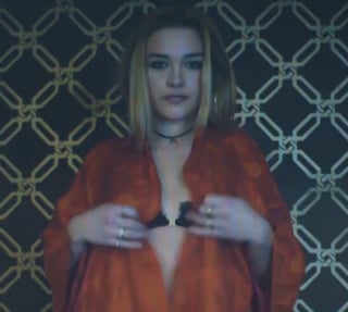 Florence Pugh | Marcela (2016)