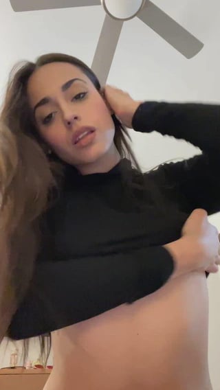 Amazing titty reveal