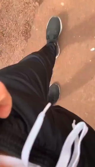 Just going for a quick run (28)