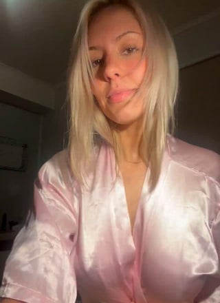 Huge natural milkers from Norway 🇳🇴