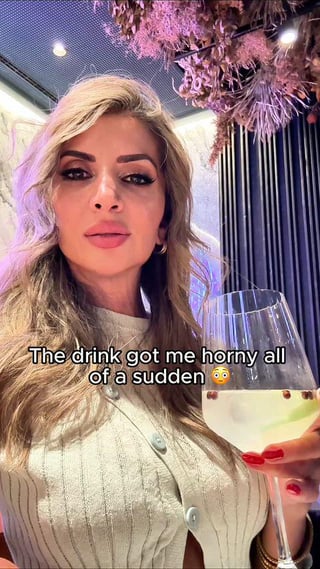 Never thought a couple drinks would make me touch myself