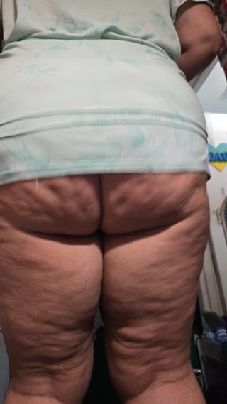 Sometimes I see my own butt and think “damn!”