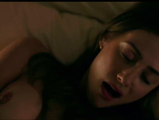 Lili Reinhart – The Love Hypothesis (2026)