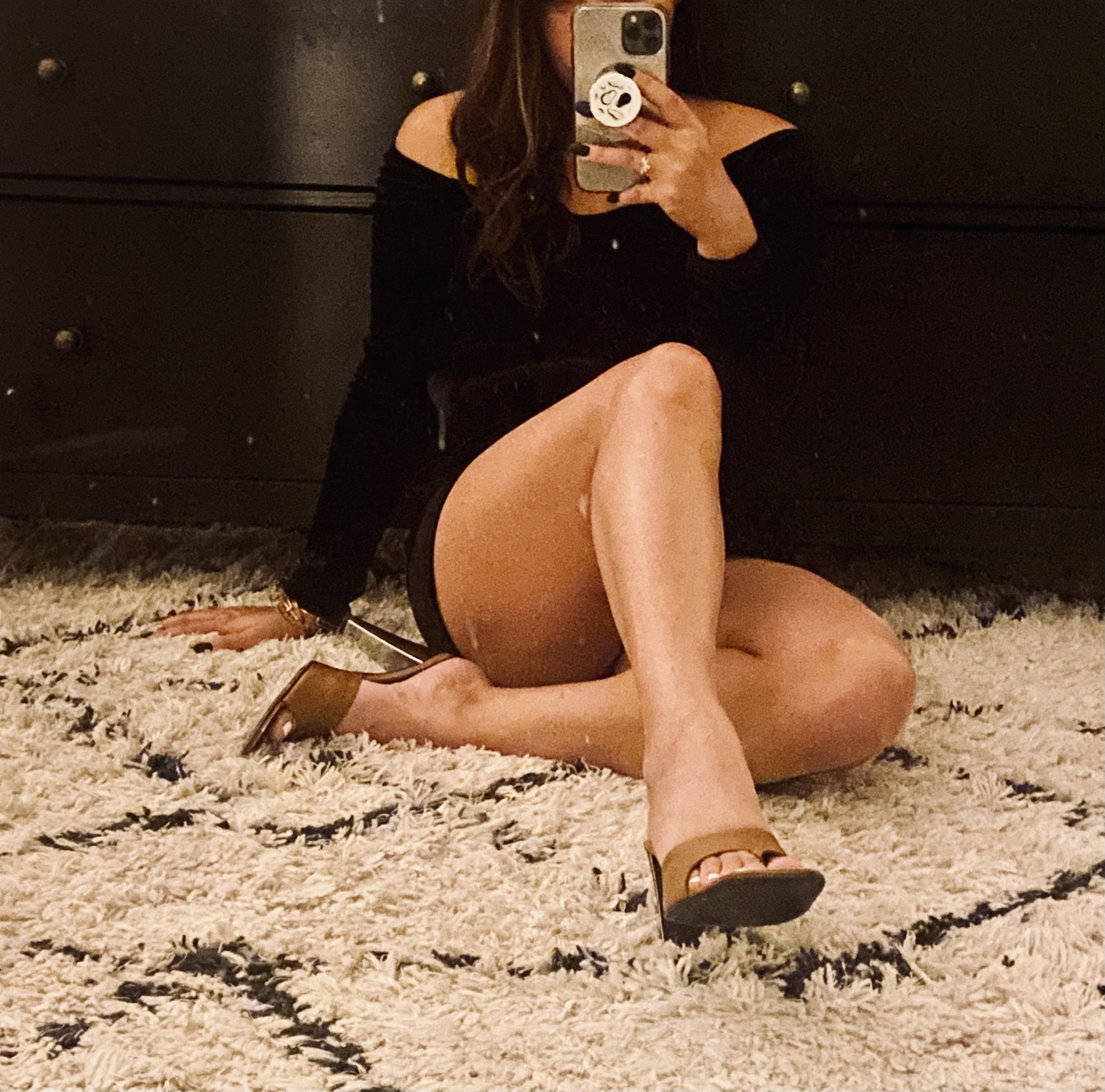 Wife doesn’t think she’s hot AF?!