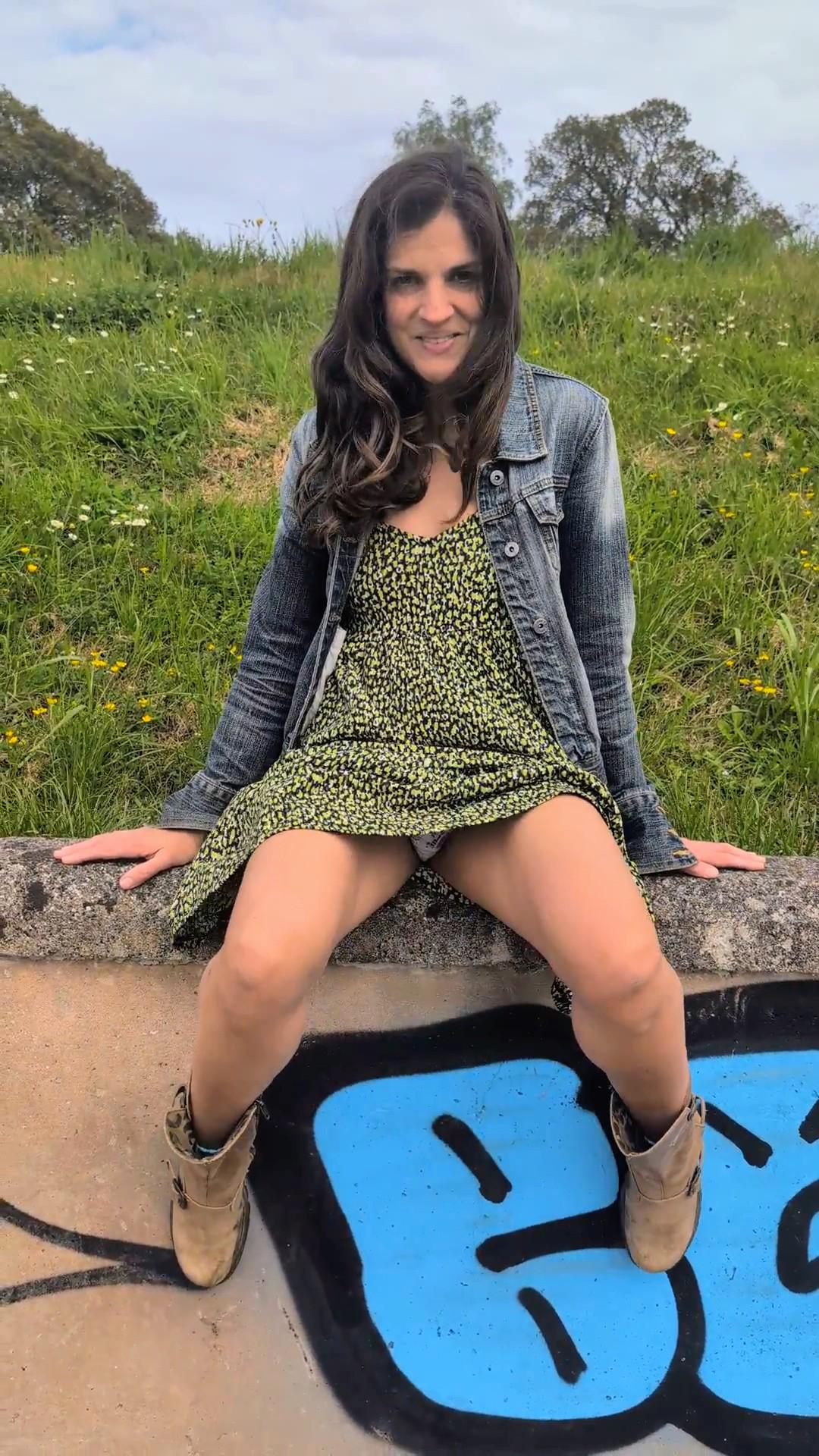 Teasing at the skatepark