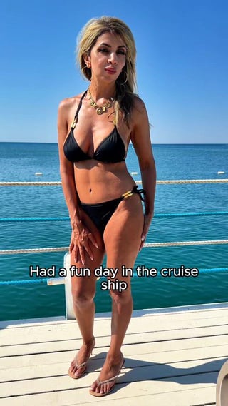 Apparently no one said I couldn’t finger myself in a cruise ship