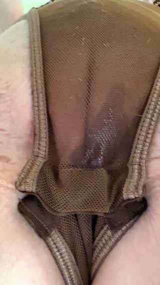 Mature pussy can be very messy