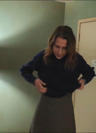 Josephine Decker great plot in Room 104 S02E07 (2018) – slowed at 60fps, zoom