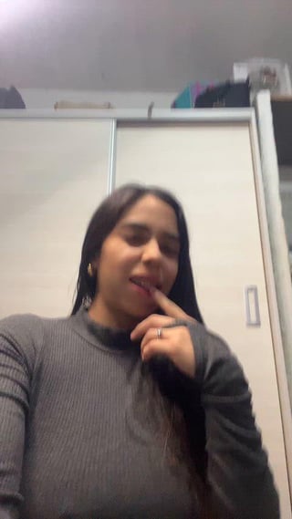 shaking my edible booty