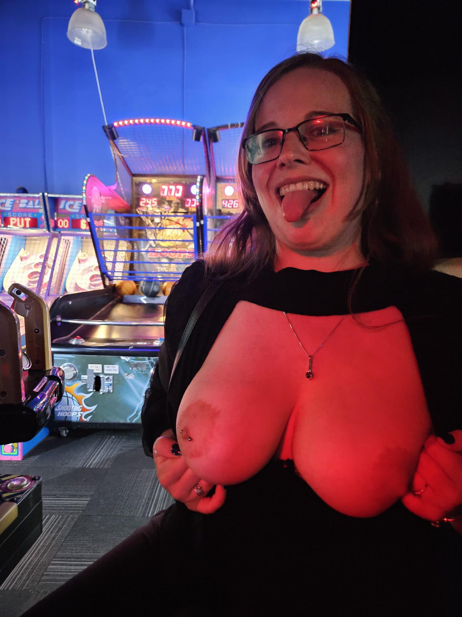 Mommy at the arcade