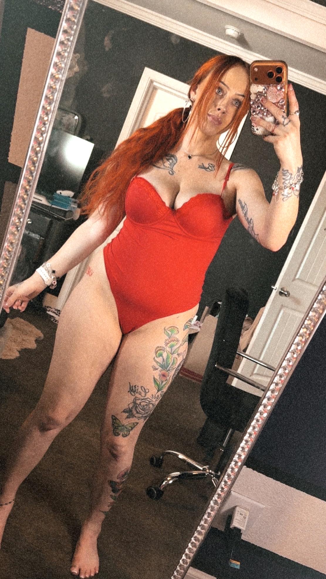 I love being a slutty redhead with big natural titties
