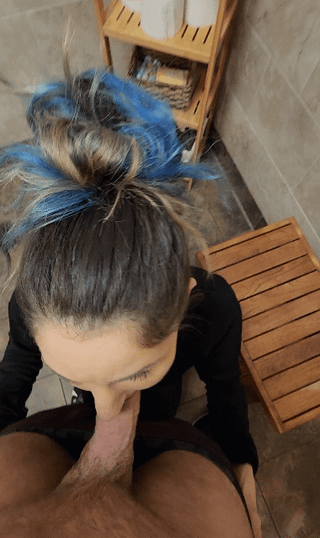 So horny at the gym I had to suck someone’s cock in the bathroom ðŸ¤
