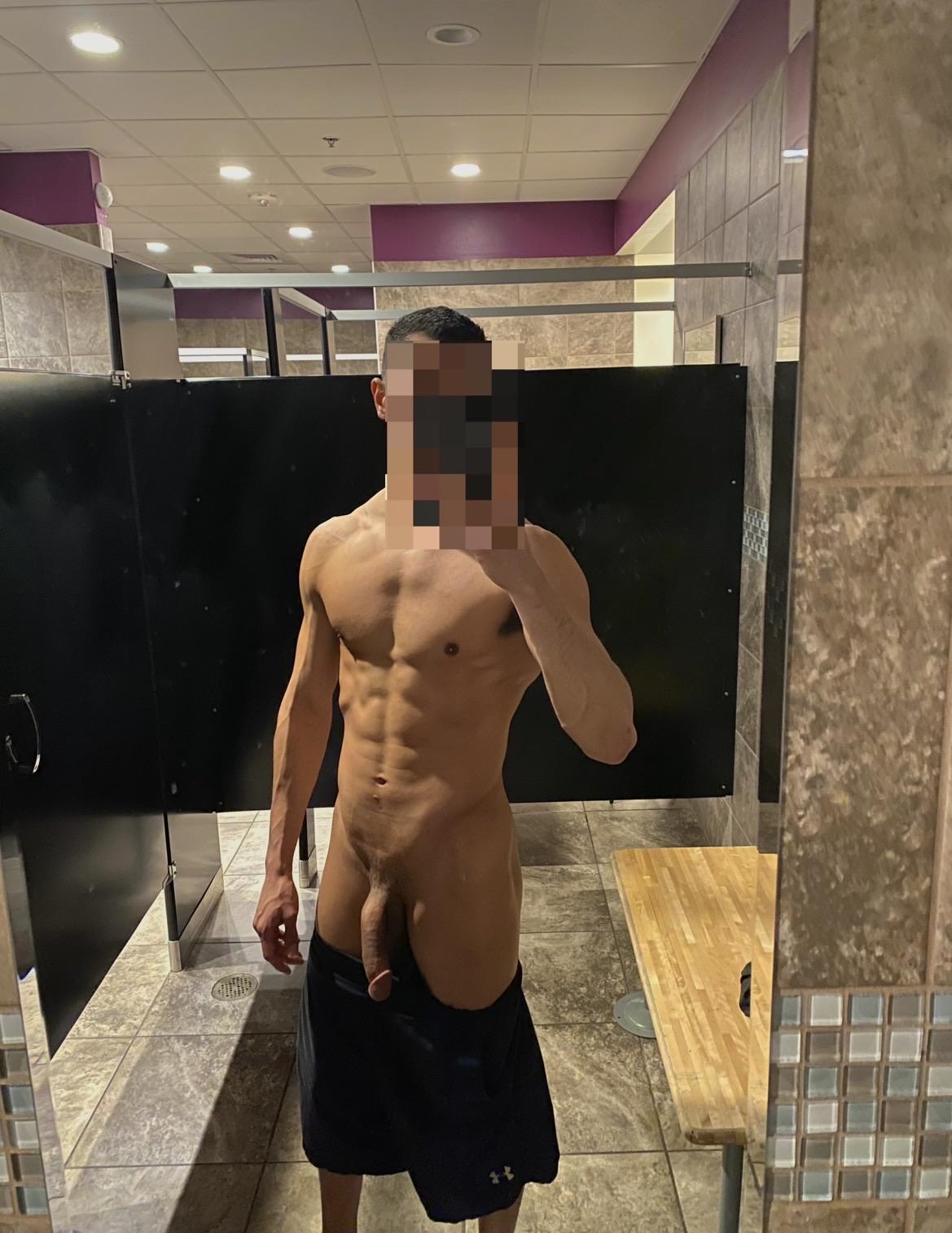 When that gym lighting hits and your hung like a horse…