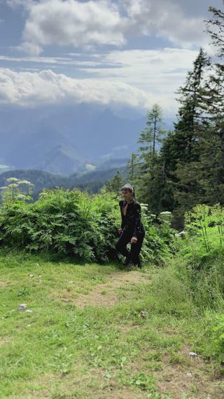 Happy hiker :)
