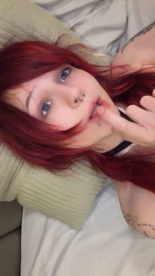 idk why but i think i’m scaring you and you wouldn’t dare lick my pussy