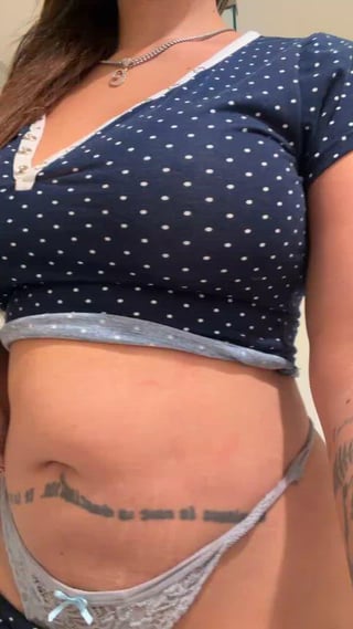 My Latina ass or play GTA 6?