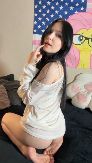 good goth girl