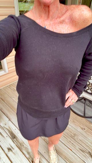 Nawty shows off for the neighbors