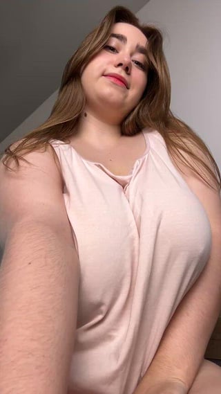 Hope natural titties are still getting some love :3