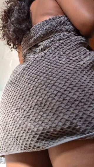 Be a good boy and let mommy sit on your face
