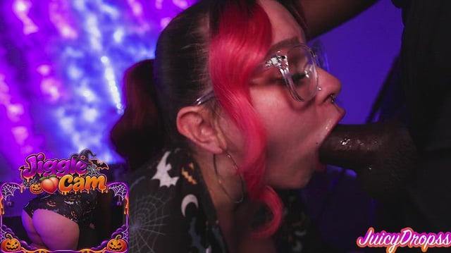 Getting my Face Fucked makes my ass shake