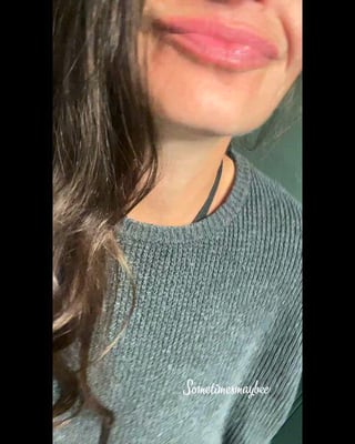 It’s definitely sweater weather for my boobs (50)