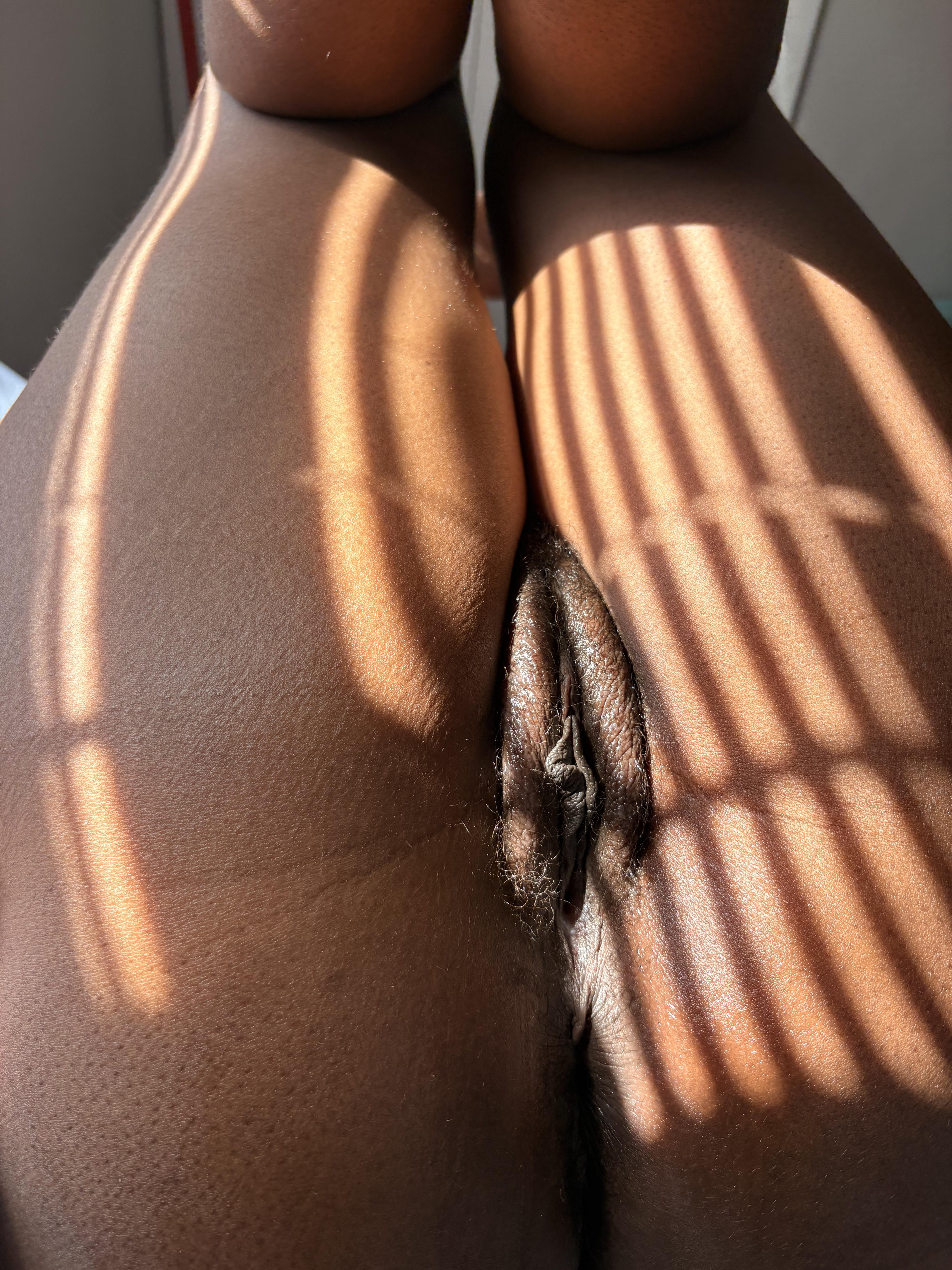Morning pussy… what would you do?