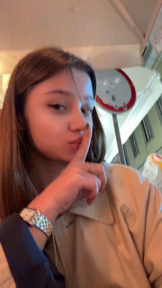 Risky boob reveal at a restaurant