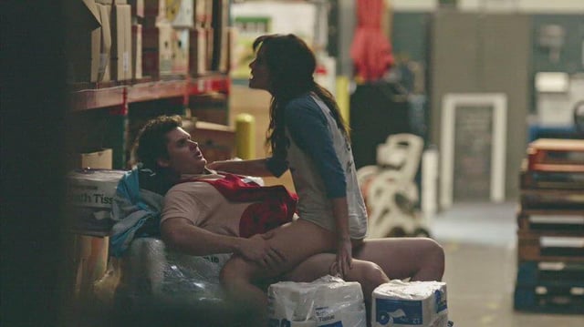 Frankie Shaw in SMILF s1e4 (2017)