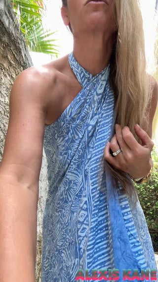 Don’t mind the ring, hubby likes to share his toy…