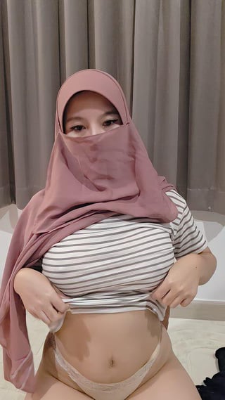 Perfect natural boobies