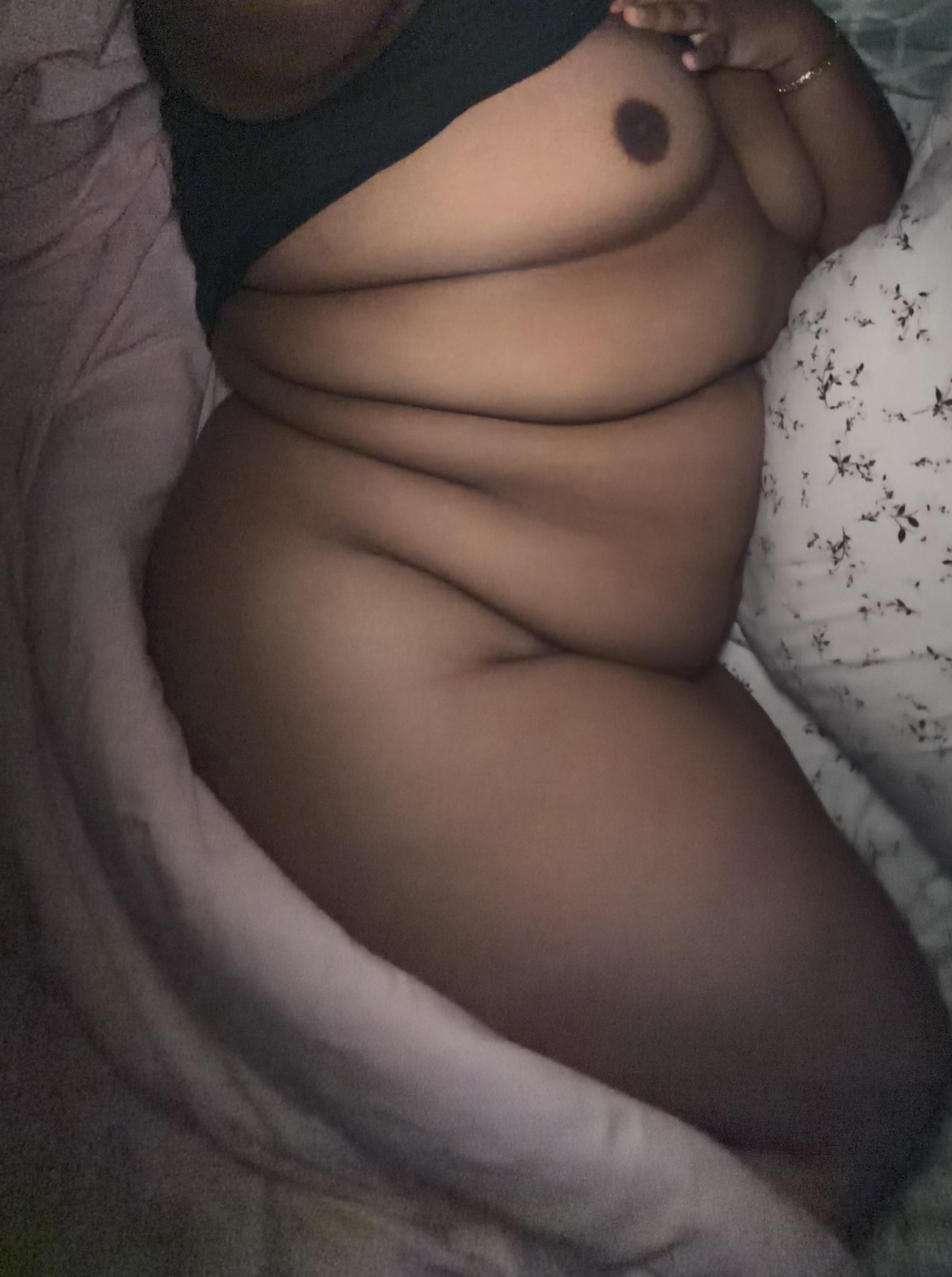 Need someone joining me in bed tonight😊