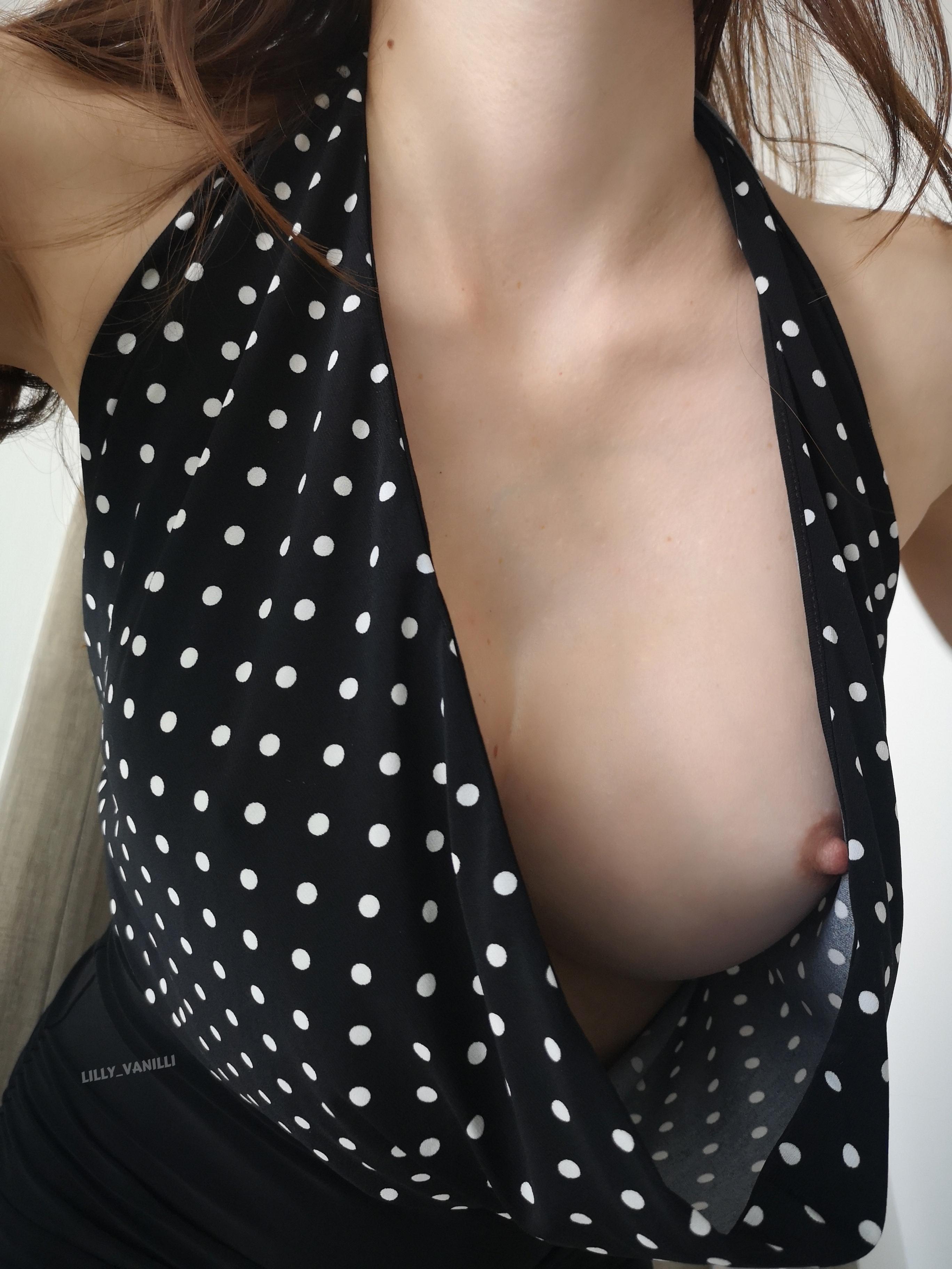 I think this is a great dress for a first date